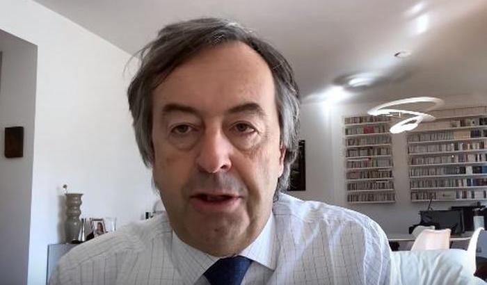 Burioni contro le Iene: "Continuano a diffamarmi, ci vedremo in tribunale"