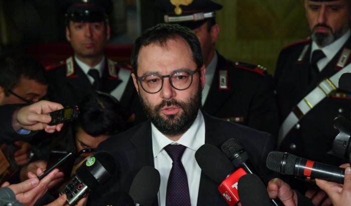 Il Ministro Patuanelli è in autoisolamento all'interno del Mise