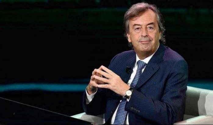 Burioni contro gli aperitivi gratis a Venezia: "Ma lo avete capito che dovete stare a casa o riparte il virus?"