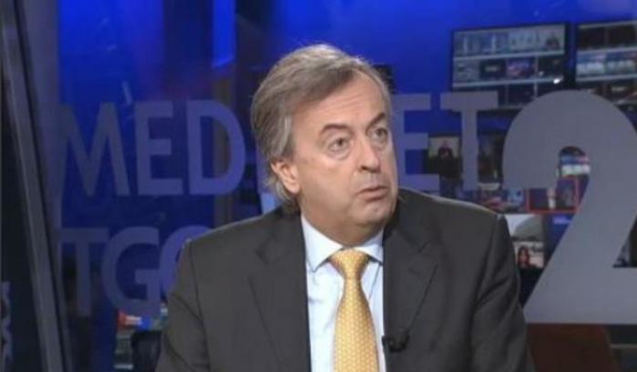 Molti se ne infischiano e Burioni lancia un nuovo appello: "Vi imploro, state a casa"