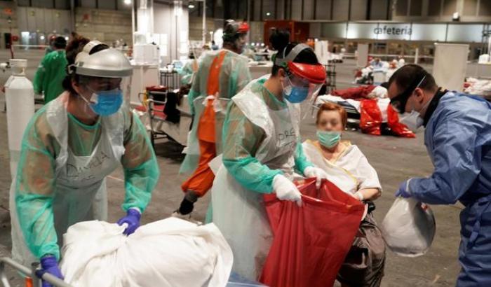 Oggi la Spagna ha superato l'Italia come contagi