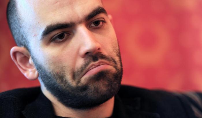 Caso Saviano: il Pd di Verona raccoglie migliaia di firme contro la revoca della cittadinanza