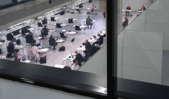 In Svizzera prima riunione del Parlamento 'fuori sede': "È una crisi senza precedenti"