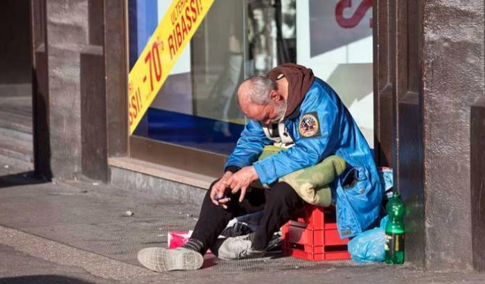 L'allarme della Caritas: "A Roma la povertà è in aumento, le richieste di aiuto sono raddoppiate"