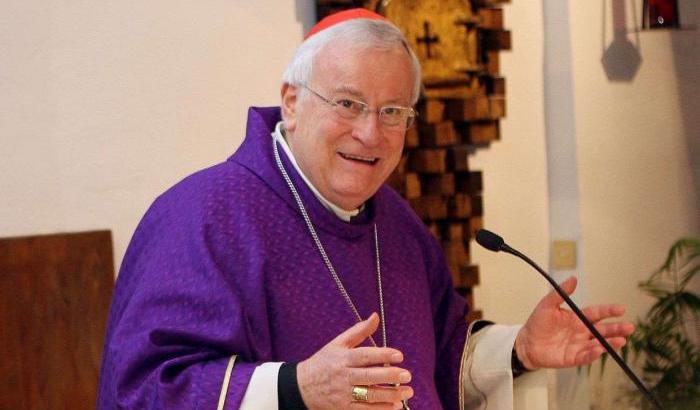 Lunedì tornano le messe, il cardinal Bassetti: "Lo scambio della pace solo con lo sguardo"