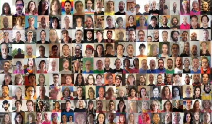 "Bella ciao": 200 coristi arcobaleno cantano l'inno della Resistenza contro l'omotransfobia