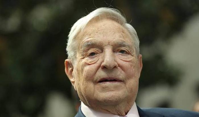 George Soros contro la Germania: "Il futuro d'Europa è a rischio, servono bond perpetui"