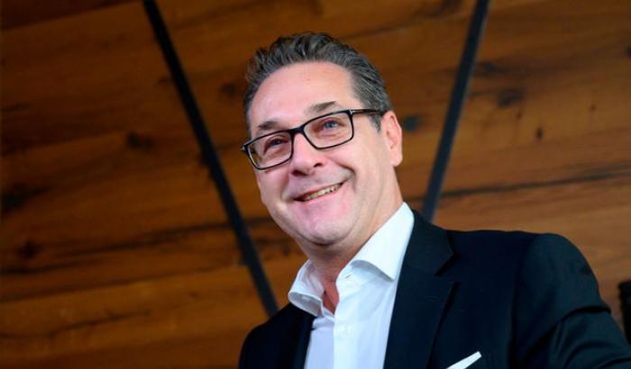 Il nazionalista Strache ne è convinto: "Il Covid aiuterà me e Salvini a vincere le elezioni in Austria e Italia"