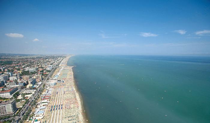 L'Emilia Romagna riapre le spiagge dal 23 maggio