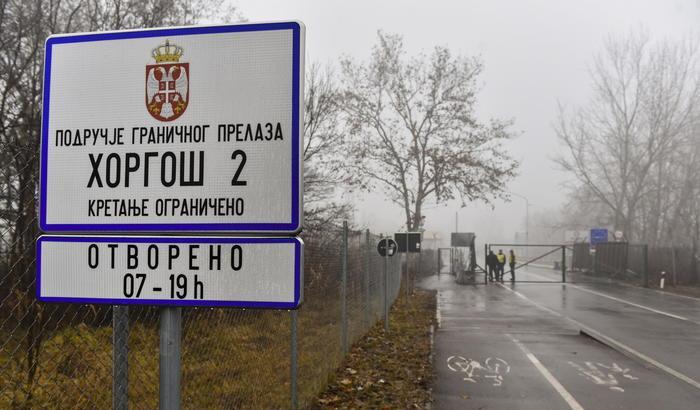 0005693C-roszke-al-confine-tra-serbia-ungheria Roszke, al confine tra Serbia - Ungheria