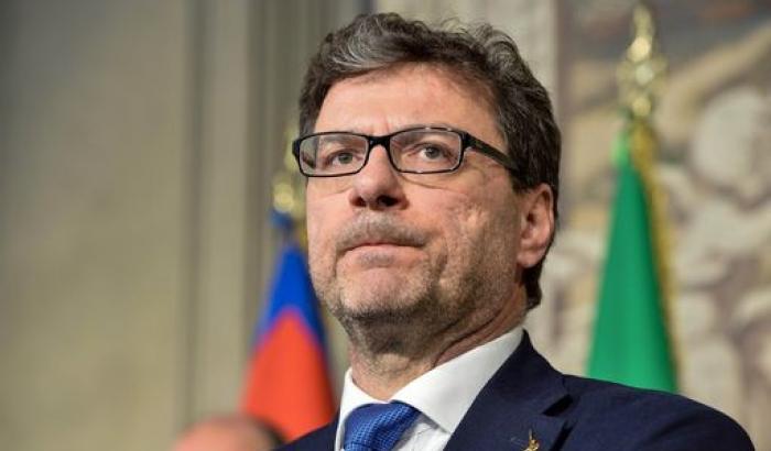 Anche Giorgetti chiede la rivalutazione della riaperture delle discoteche