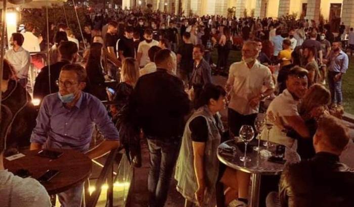 Troppa gente: il sindaco di Brescia decreta il 'coprifuoco' contro la movida