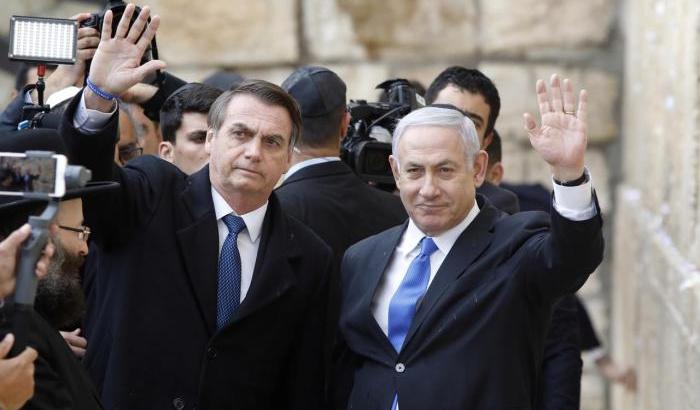 Netanyahu offre a Bolsonaro un aiuto per il coronavirus