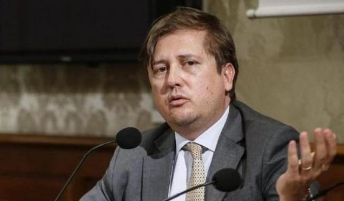 Sileri: "Alunno positivo? Tampone a tutta la classe per farla rientrare"