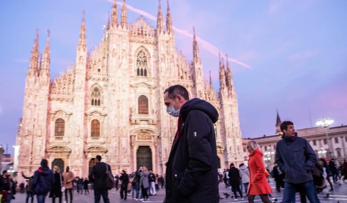 Si alzano i contagi, quasi 100 in più di ieri; zero casi in sette Regioni