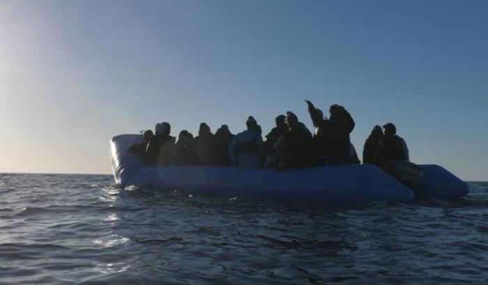 Almeno 20 migranti sono morti in un naufragio a largo della Tunisia