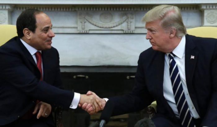 Colloquio tra Trump e al-Sisi, il tycoon loda l'Egitto: "Bene gli sforzi per risolvere la crisi libica"