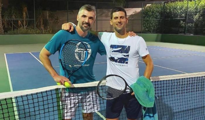 Anche l'allenatore di Djokovic è positivo al Covid-19