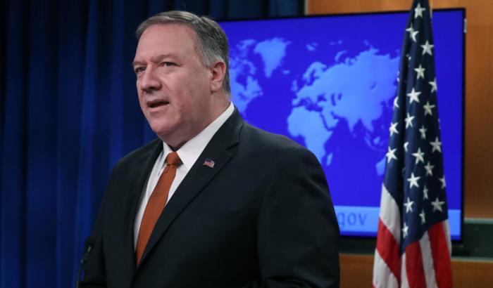 L'ex segretario di Stato Pompeo rischia il processo: usava i membri del dipartimento per scopi personali