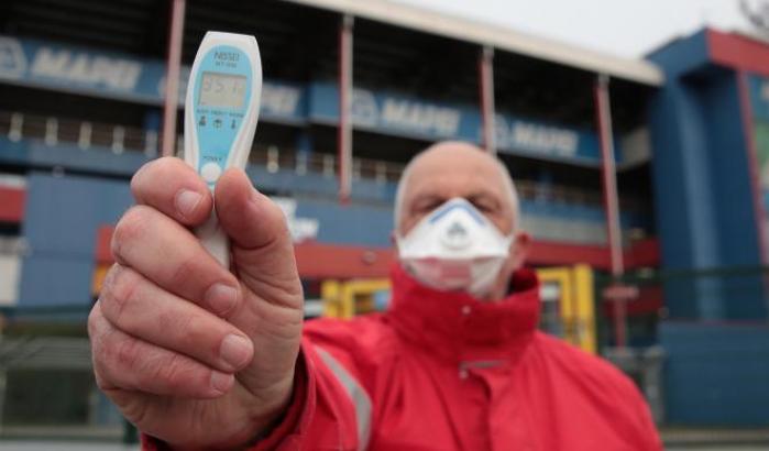 L'epidemiologo: "Con i dovuti accorgimenti i tifosi potrebbero tornare negli stadi"
