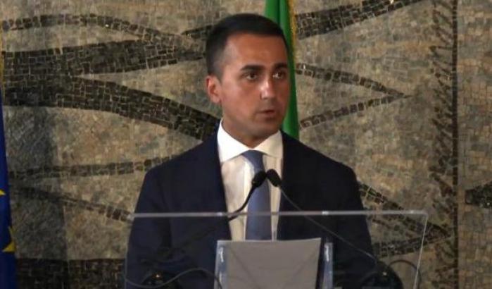 Il real-cinismo di Di Maio: "La vendita di armi all'Egitto non inficia la ricerca della verità per Regeni"