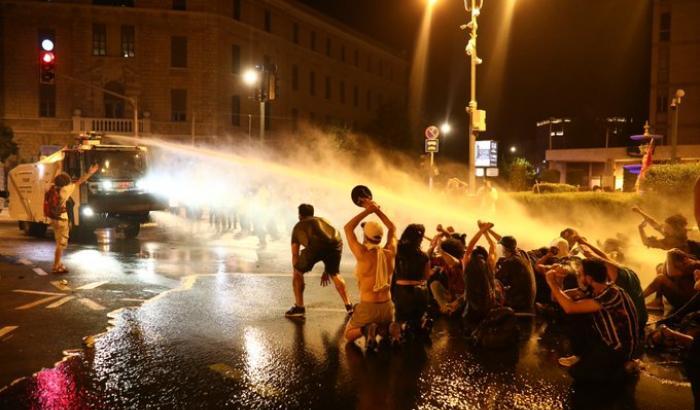 Proteste contro Netanyahu