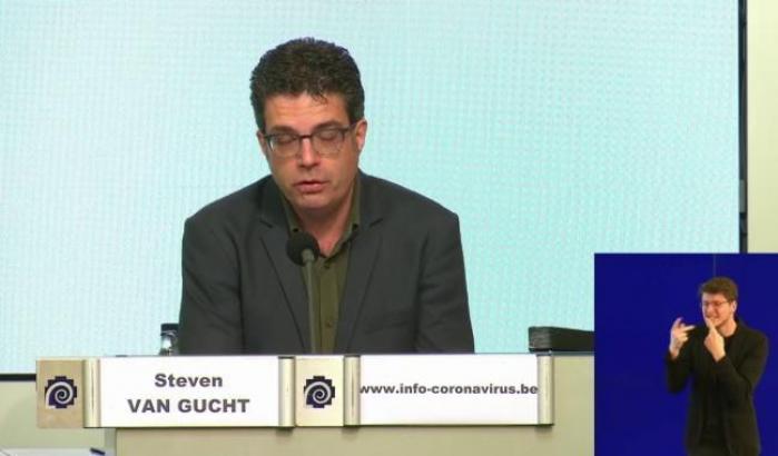Il virologo: "In Belgio si è nel pieno della seconda ondata della pandemia di coronavirus"