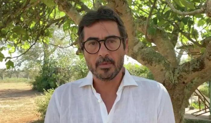 Fratoianni: "Salvini ridicolo, anziché chiedere le dimissioni dei leghisti del bonus chiede quelle di Tridico"