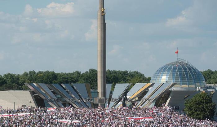 00057915-minsk Minsk