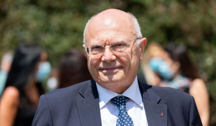 Il professor Galli vorrebbe rimandare ancora il voto: "Siamo nuovamente in emergenza"