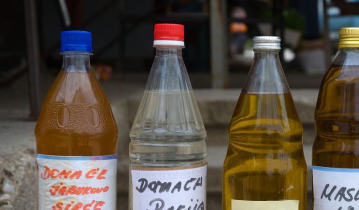 In Serbia negli ospedali useranno anche l'acquavite come disinfettante