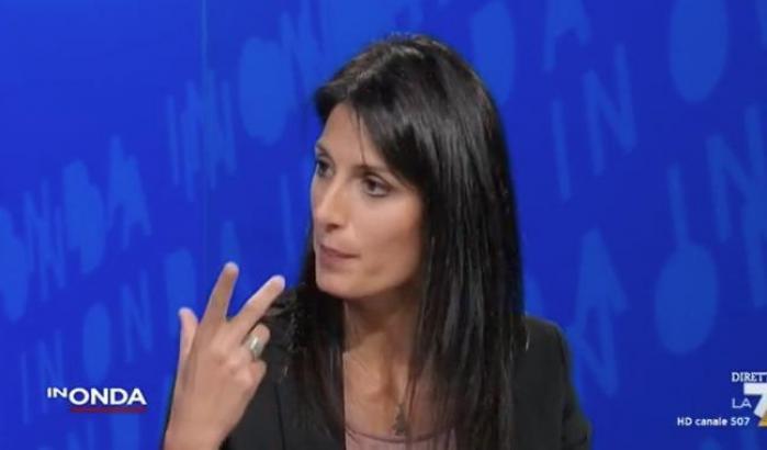 Virginia Raggi si auto-celebra su La7: "Molti romani mi dicono che il cambiamento si vede"