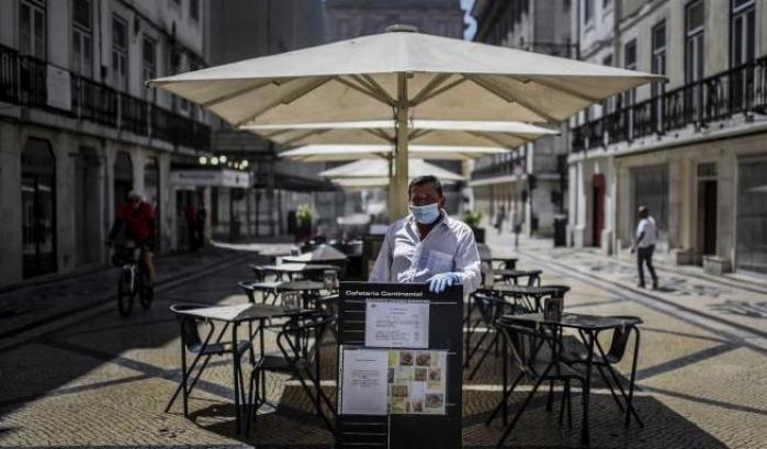 Il contagio Covid-19 in aumento: il Portogallo pensa a nuove restrizioni