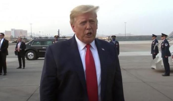 Le idiozie di Trump sui cambiamenti climatici: "Alla fine ci sarà un raffreddamento"