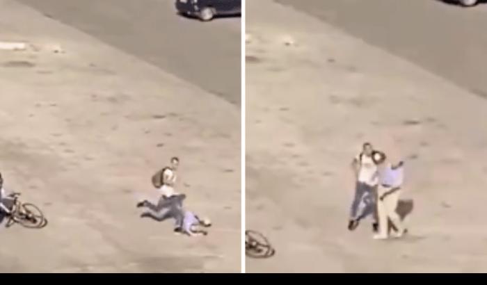 L'anziano pestato in strada era intervenuto per difendere una ragazza: "Lui la stava picchiando"