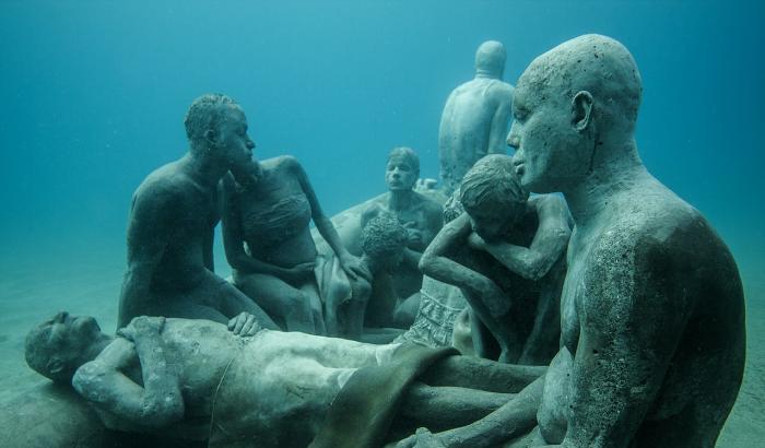 The Raft f Lampedusa, sculture subacquee di Jason Decaires Taylor, Museo Atlantico di Lanzarote