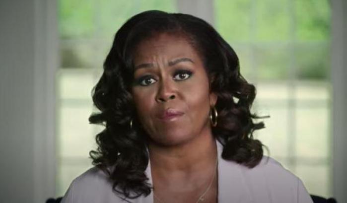 Michelle Obama, appello contro Trump: "Votate Biden, ne va delle nostre vite"