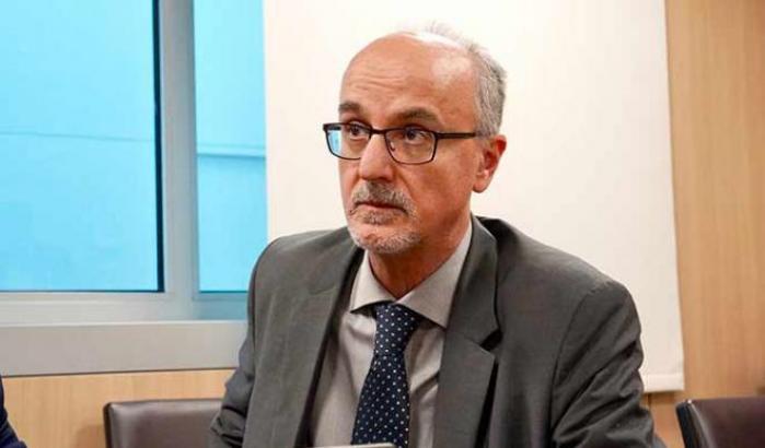 Lopalco avverte: "I momenti conviviali sono i maggiori diffusori del virus"