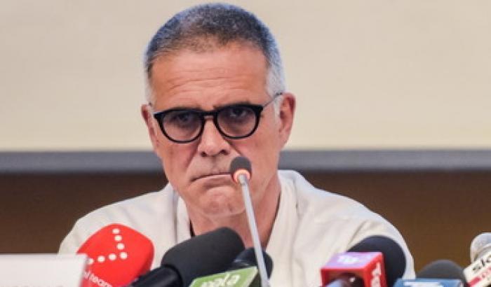 Zangrillo invita la gente a vaccinarsi ma è contrario a green pass e obblighi