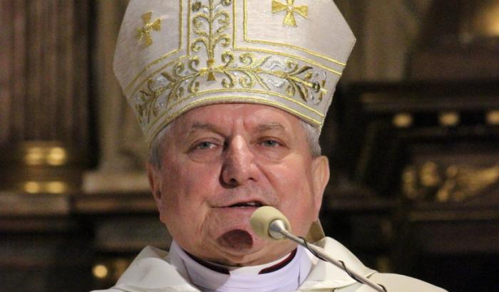 Polonia, si dimette il vescovo di Kalisz: è accusato di aver coperto dei casi di pedofilia