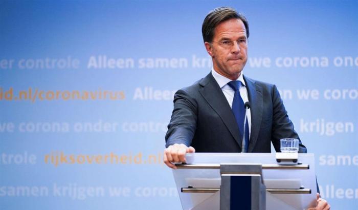 L'Olanda intensifica il lockdown, Rutte: "State a casa"