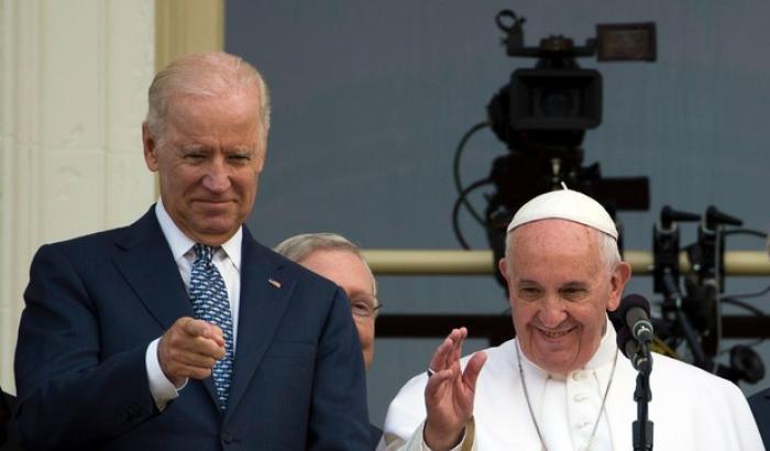 Biden e il Papa prima della pandemia