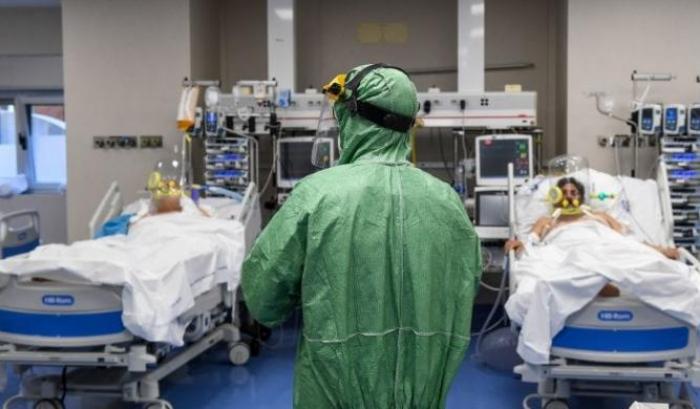 In 17 regioni è stata superata la soglia critica delle terapie intensive