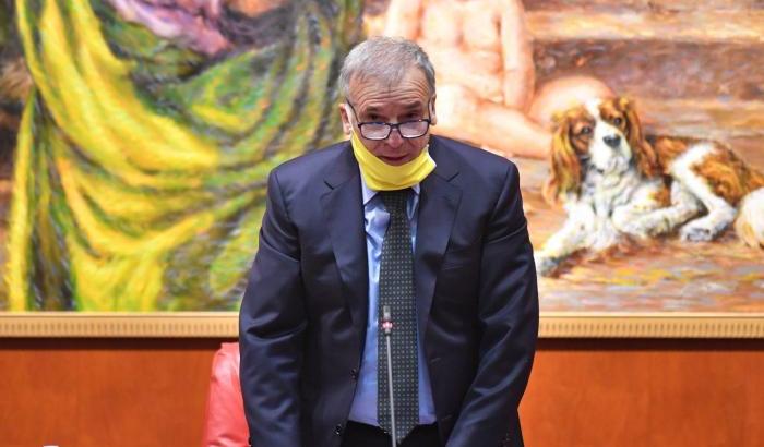 Operazione contro la 'ndrangheta in Calabria, ai domiciliari il presidente del Consiglio regionale