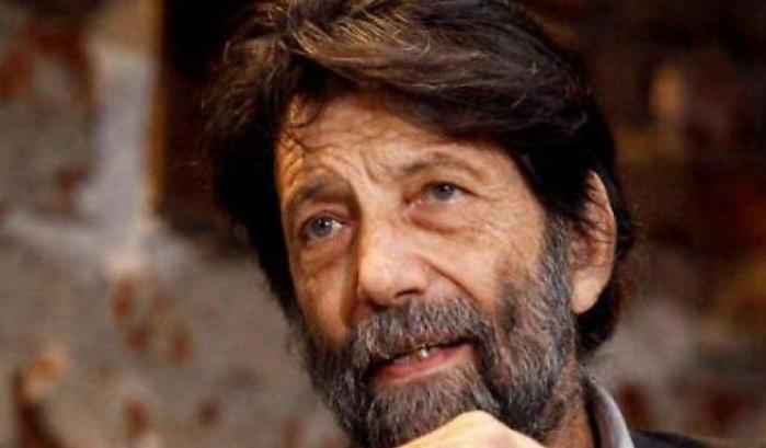Cacciari: “Il Green Pass è un obbligo ipocrita e definire i no-vax criminali è un linguaggio fascista”