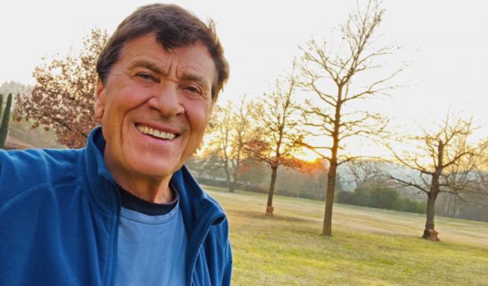 Gianni Morandi: "Sconcertato dalla situazione, mi difendo passeggiando in campagna"