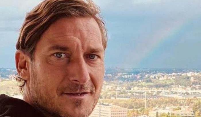 Totti: "Sono guarito dal Covid, ho avuto una polmonite bilaterale e non è stata una passeggiata"