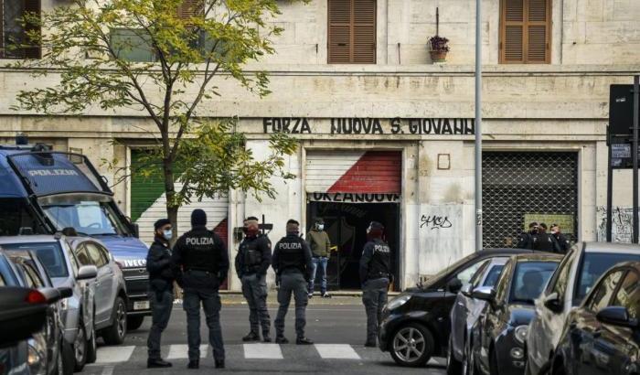 Sgomberata la sede dei fascisti di Forza Nuova