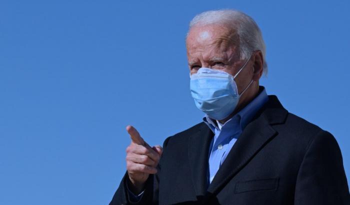 Biden promette 100 milioni di vaccini nei primi 100 giorni di mandato