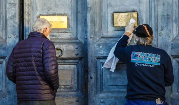 Augias racconta il dialogo con l'ambasciatore francese: "Ha capito ma non condivide il gesto"